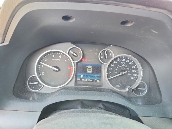 2015 TOYOTA TUNDRA SR5 Grade