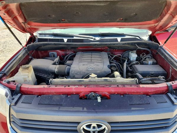 2015 TOYOTA TUNDRA SR5 Grade