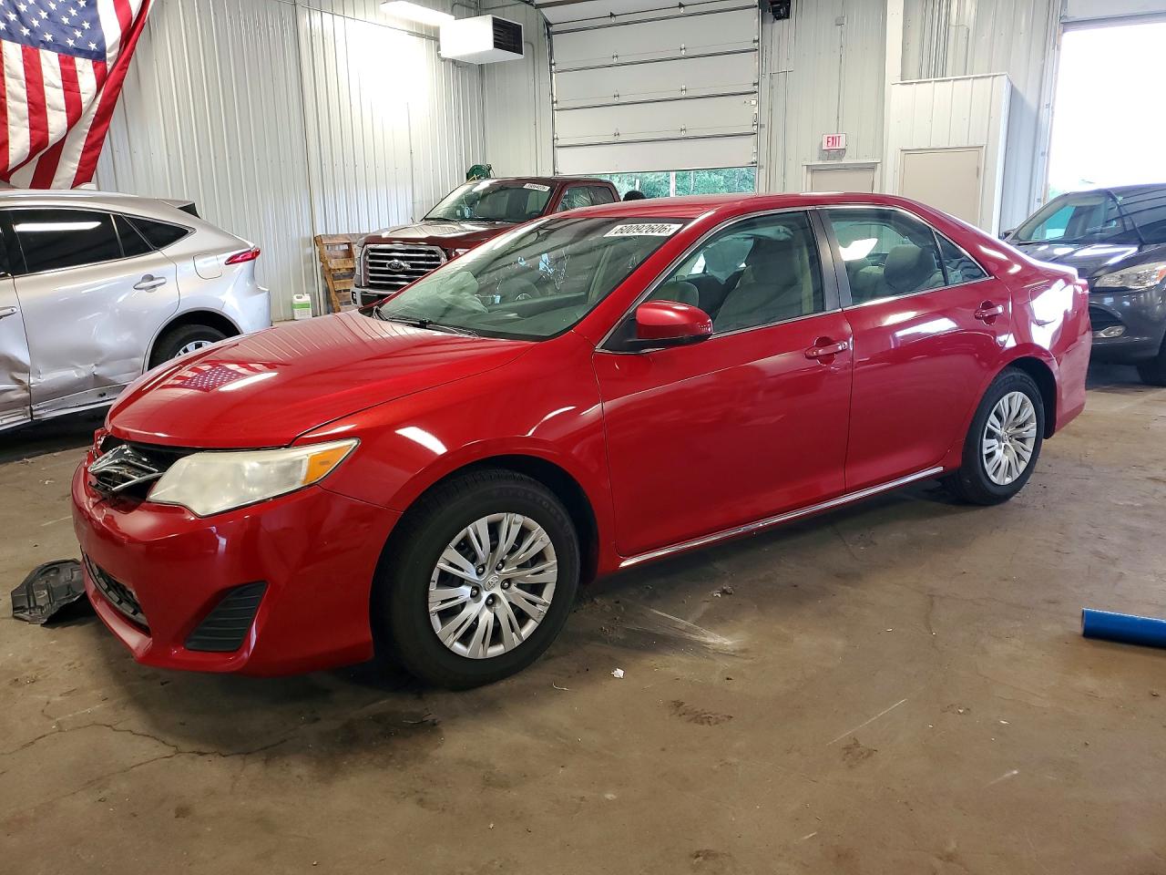 2014 TOYOTA CAMRY