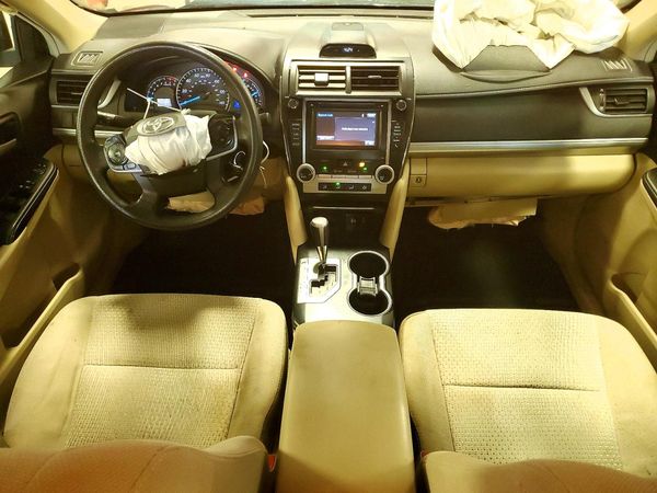 2014 TOYOTA CAMRY