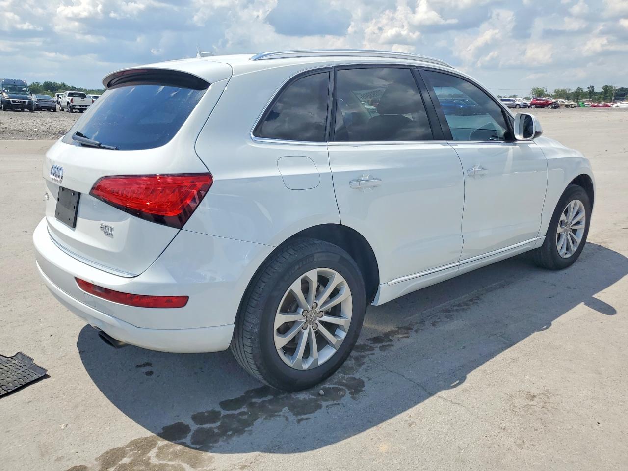 2015 AUDI Q5