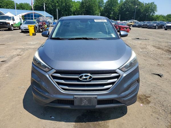 2018 HYUNDAI TUCSON SE Standard