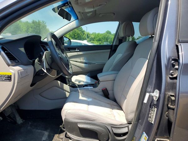 2018 HYUNDAI TUCSON SE Standard