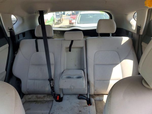 2018 HYUNDAI TUCSON SE Standard