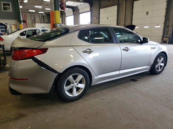 2015 KIA OPTIMA GL - Middle-low