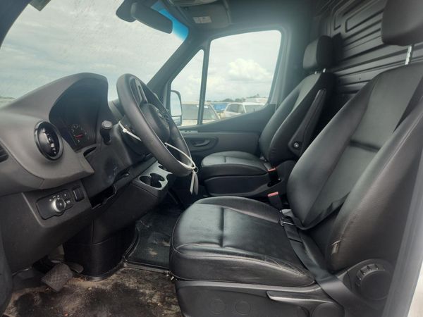 2022 MERCEDES-BENZ SPRINTER 907 (VS30)