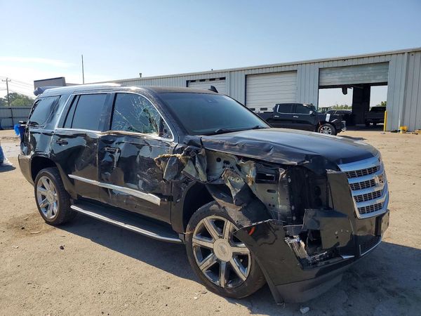 2017 CADILLAC ESCALADE Luxury