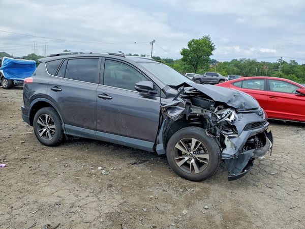 2018 TOYOTA RAV4 Adventure/XLE