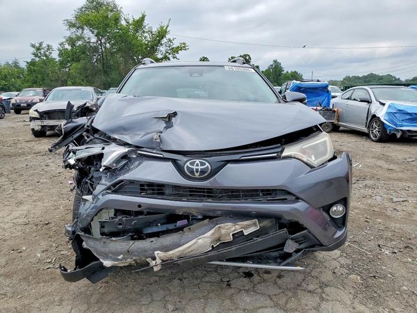 2018 TOYOTA RAV4 Adventure/XLE