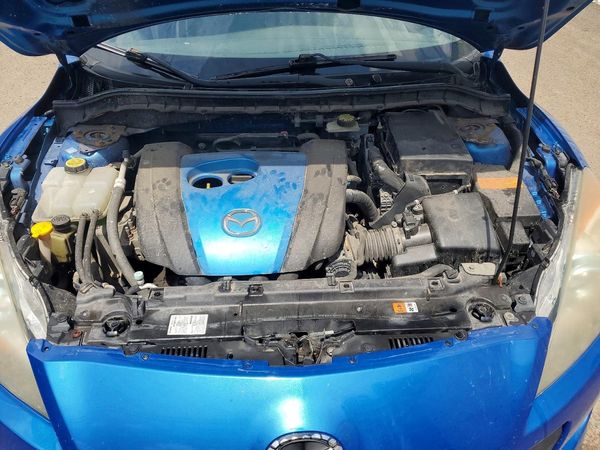 2013 MAZDA 3 Touring/GS