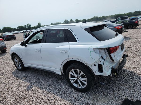 2023 AUDI Q3