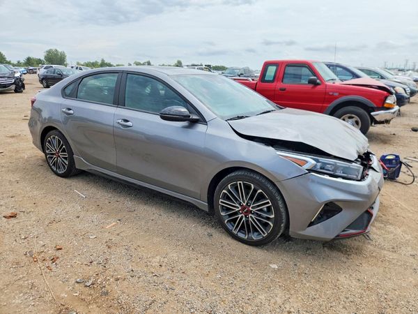 2024 KIA FORTE GT