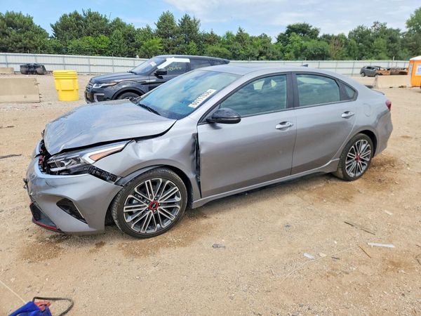 2024 KIA FORTE GT