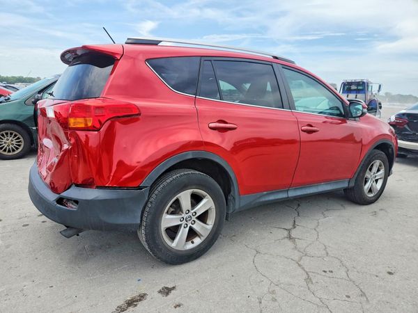 2015 TOYOTA RAV4