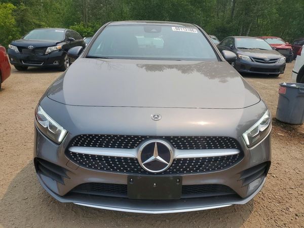 2022 MERCEDES-BENZ A