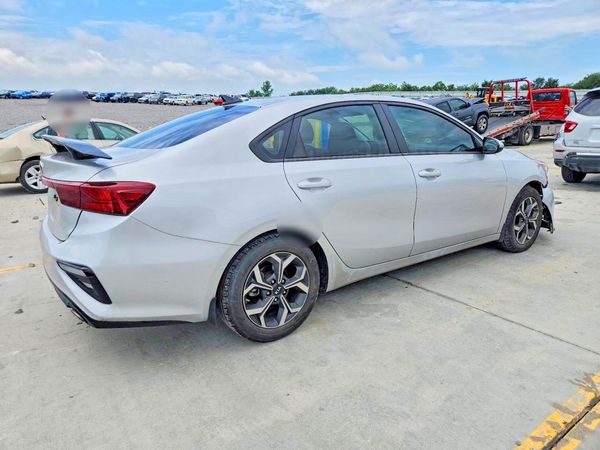 2021 KIA FORTE FE, LXS