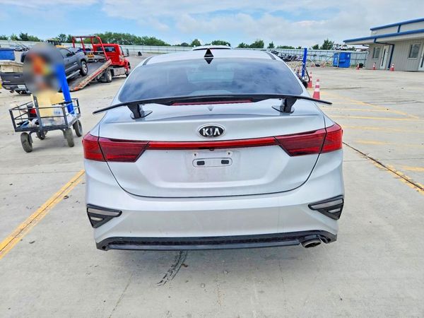 2021 KIA FORTE FE, LXS
