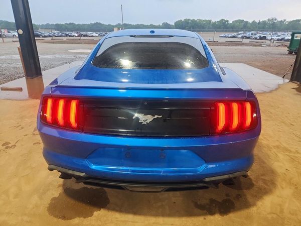 2019 FORD MUSTANG I4 Coupe