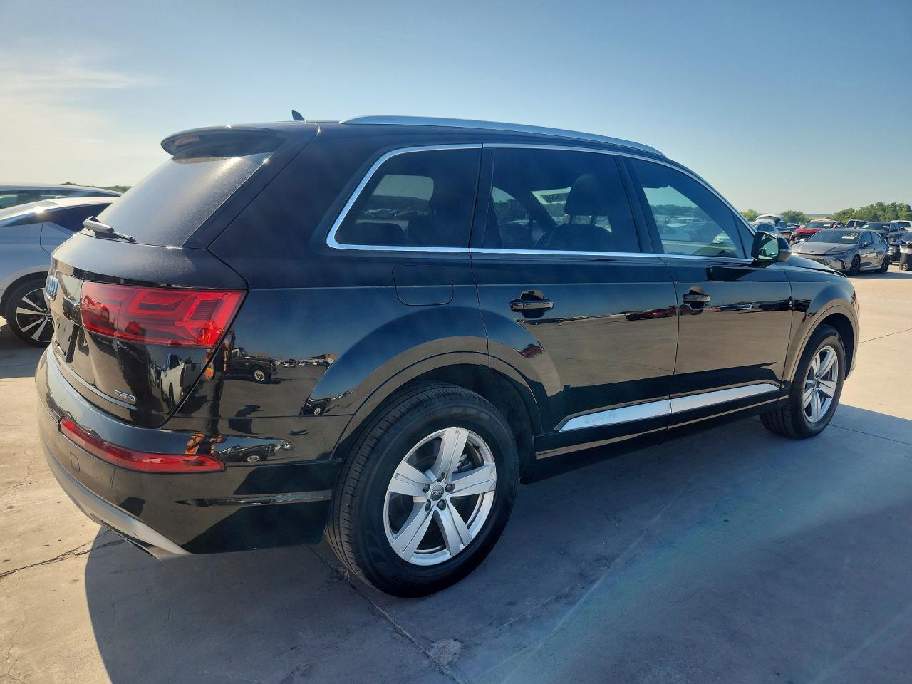 2018 AUDI Q7 quattro Premium Plus