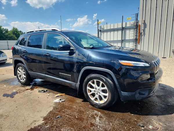 2018 JEEP CHEROKEE LATITUDE FWD