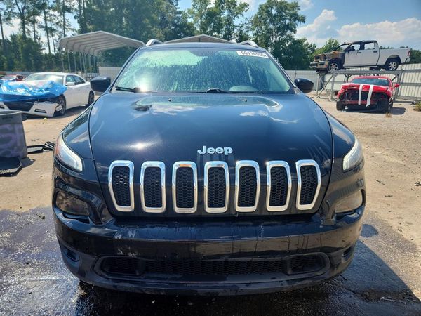 2018 JEEP CHEROKEE LATITUDE FWD