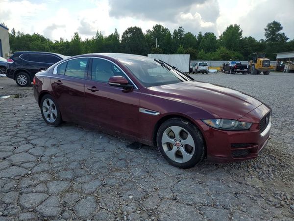 2017 JAGUAR XE