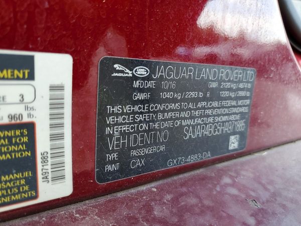 2017 JAGUAR XE