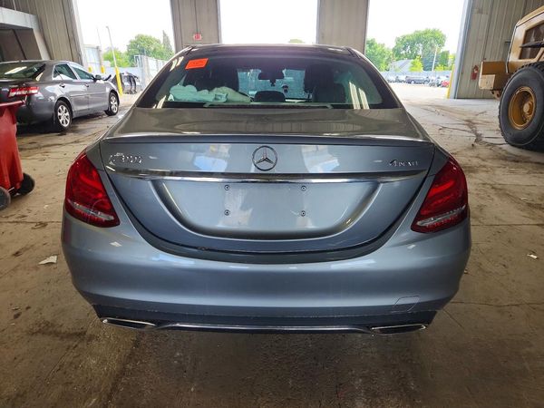 2016 MERCEDES-BENZ C C300