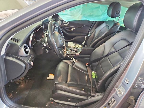 2016 MERCEDES-BENZ C C300