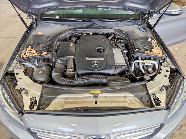 2016 MERCEDES-BENZ C C300