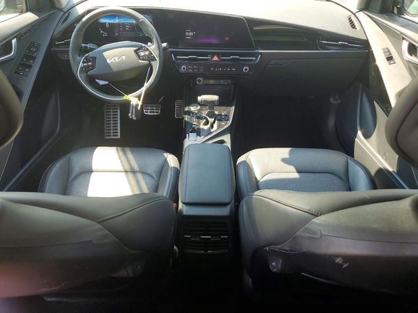 2025 KIA NIRO SX, SX Touring