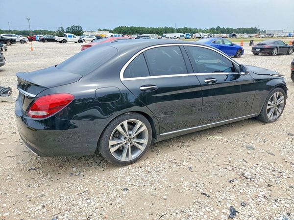 2018 MERCEDES-BENZ C C300
