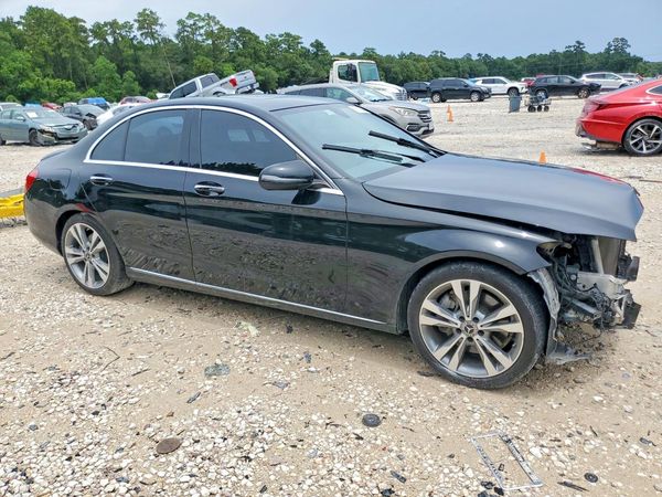 2018 MERCEDES-BENZ C C300