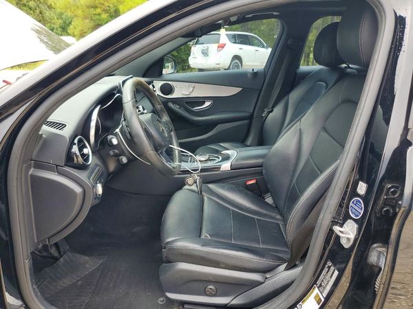 2018 MERCEDES-BENZ C C300