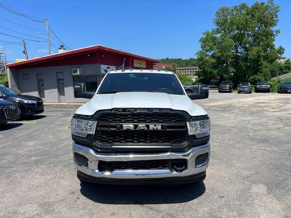 2023 RAM 3500 Crew Cab