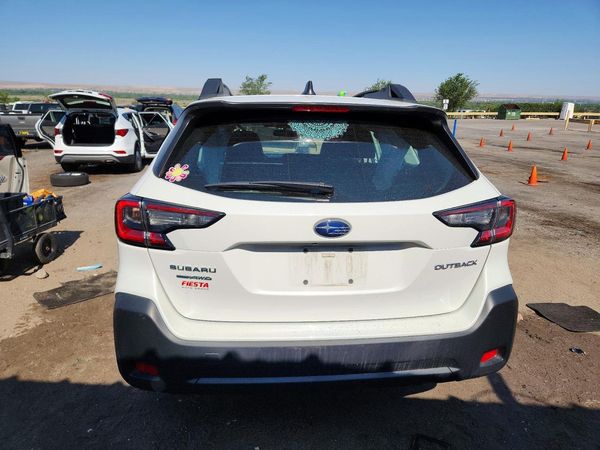 2023 SUBARU OUTBACK Base
