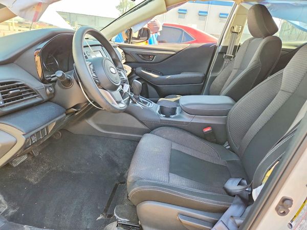 2023 SUBARU OUTBACK Base