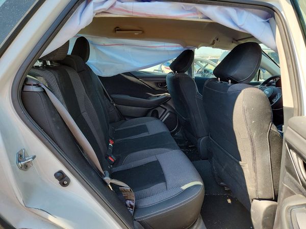 2023 SUBARU OUTBACK Base