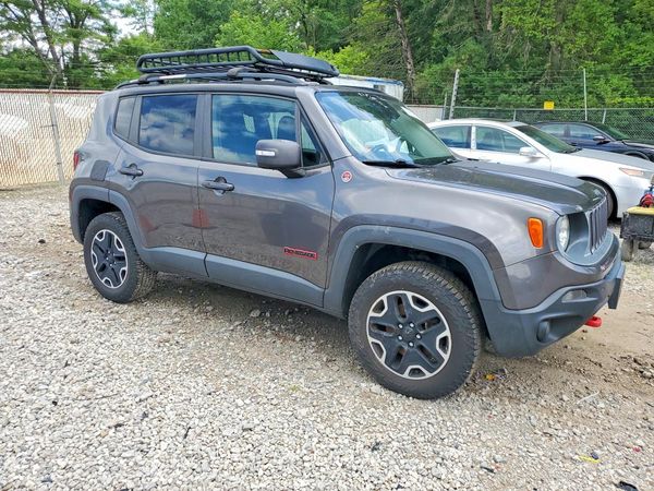 2017 JEEP RENEGADE TRAILHAWK 4X4