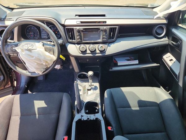 2018 TOYOTA RAV4 LE — CKPT