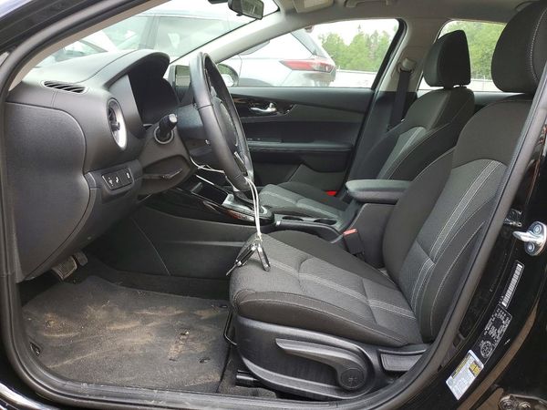 2024 KIA FORTE