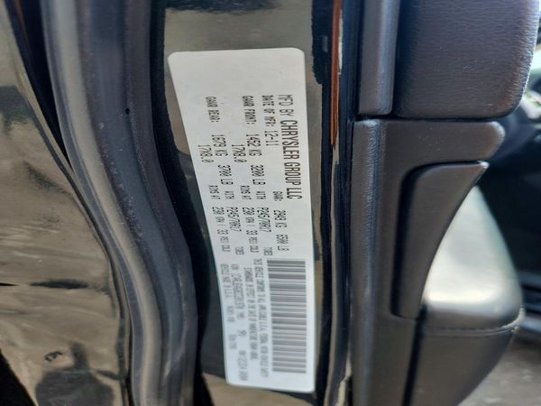 2012 JEEP CHEROKEE Laredo