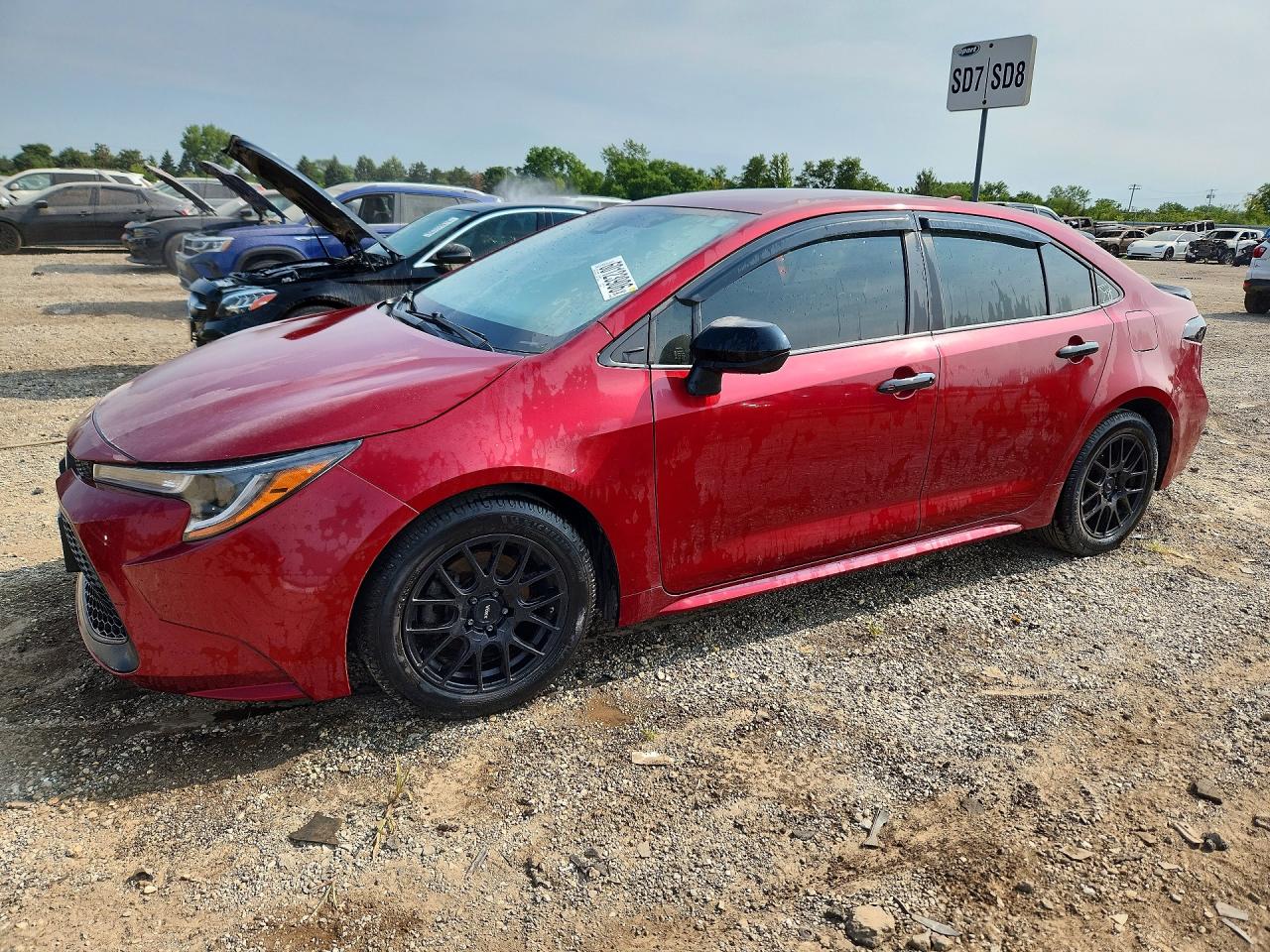2022 TOYOTA COROLLA LE — Front 3/4