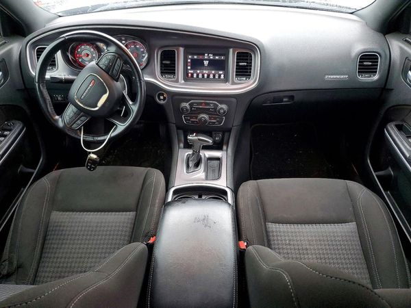 2020 DODGE CHARGER SXT