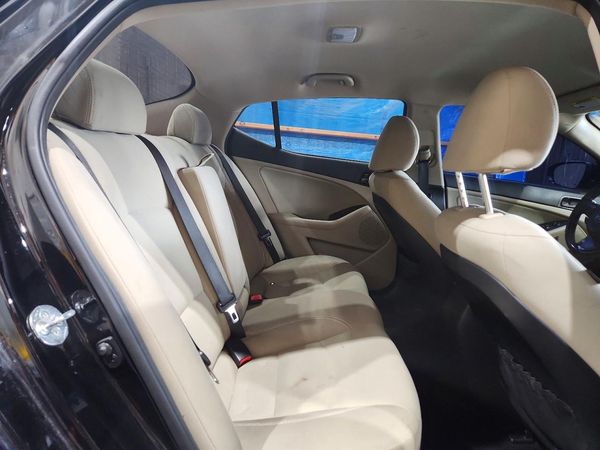 2014 KIA OPTIMA 2.4 LX STD/Conv