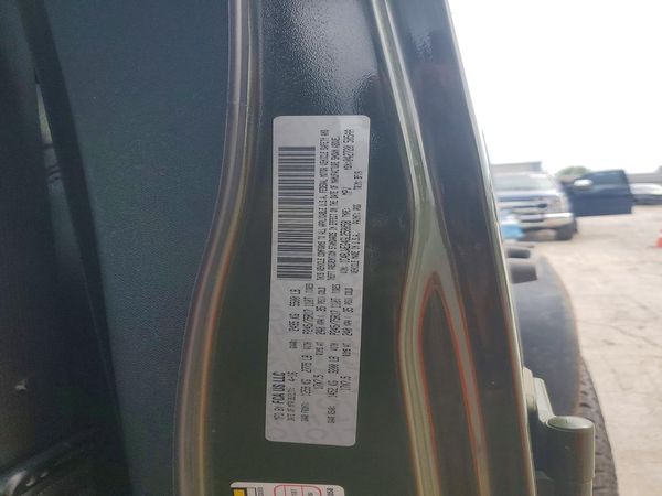2016 JEEP WRANGLER UNLIMITED SAHARA 4X4