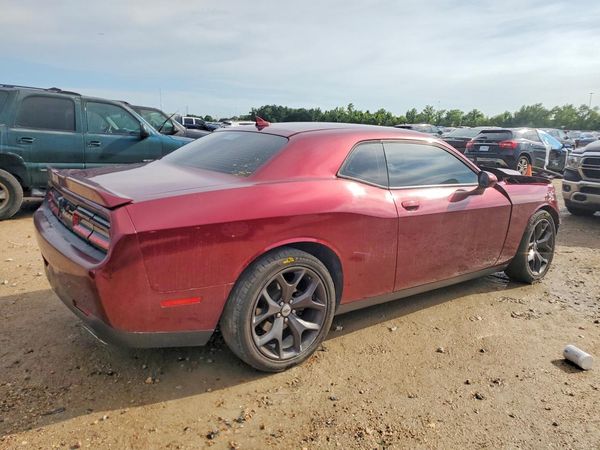 2017 DODGE CHALLENGER SXT