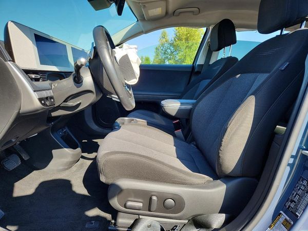 2024 HYUNDAI IONIQ SEL