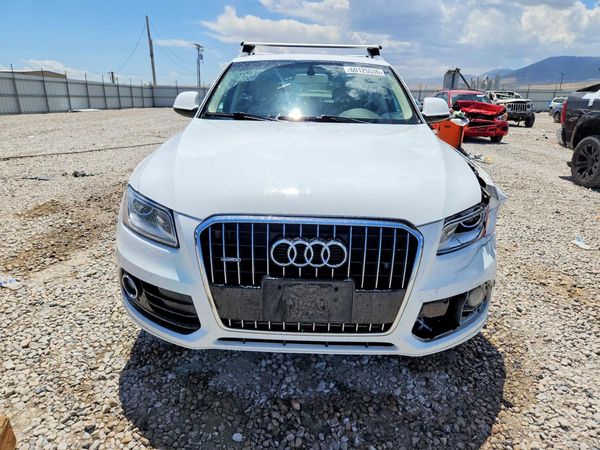 2017 AUDI Q5 quattro Premium
