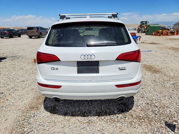 2017 AUDI Q5 quattro Premium